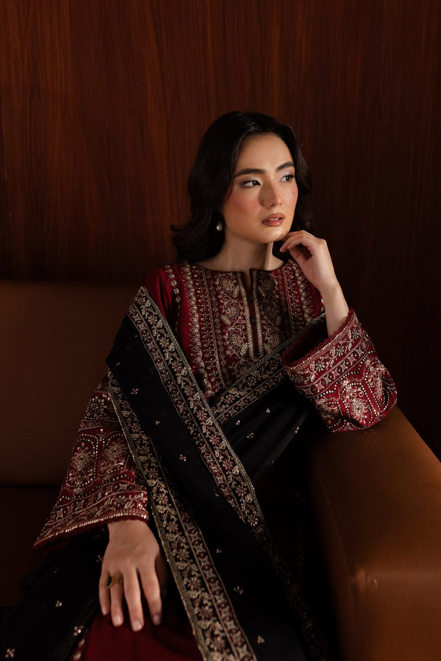 Royal Pret 3Pc – Embroidered Lawn Dress