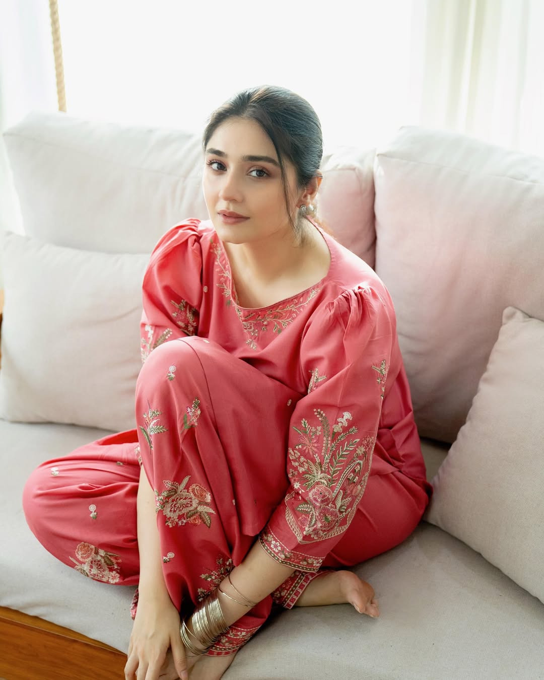 Mehak Embroidery 2Pc – Farshi Style