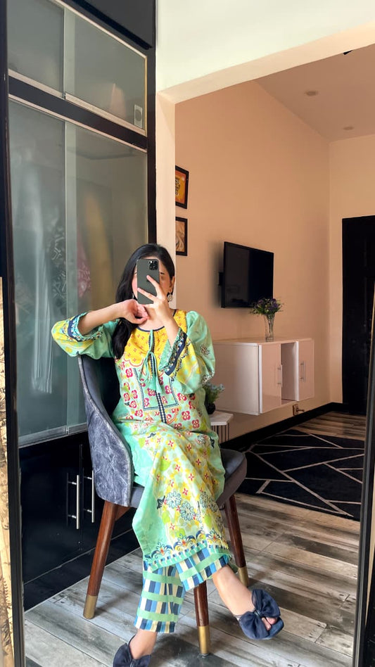 Shiza Silky Lawn 2Pc-Elahinoor.com