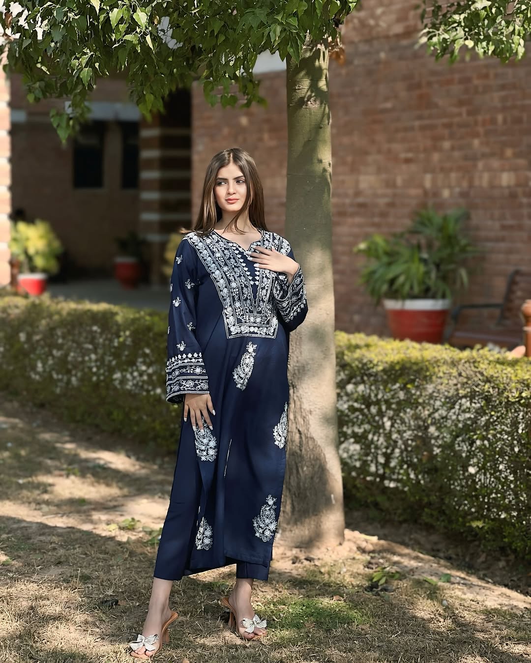 DAZZEL Emb (Stitched-2Pc)-ElahiNoor