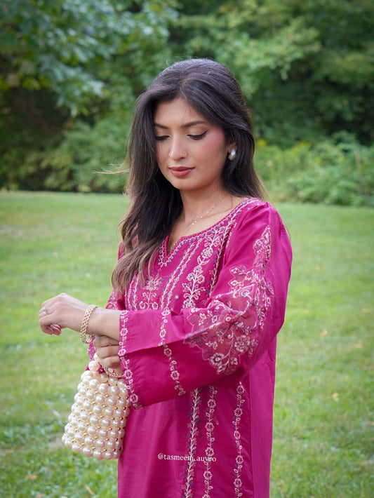 Zeenat Embroidery 2PC – Pure Cotton Lawn-ElahiNoor