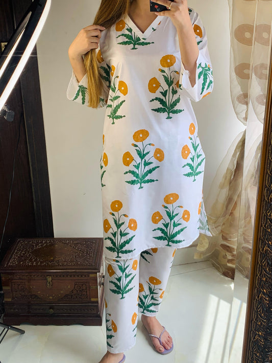 Mustard Sun Flower Linen 2Pc