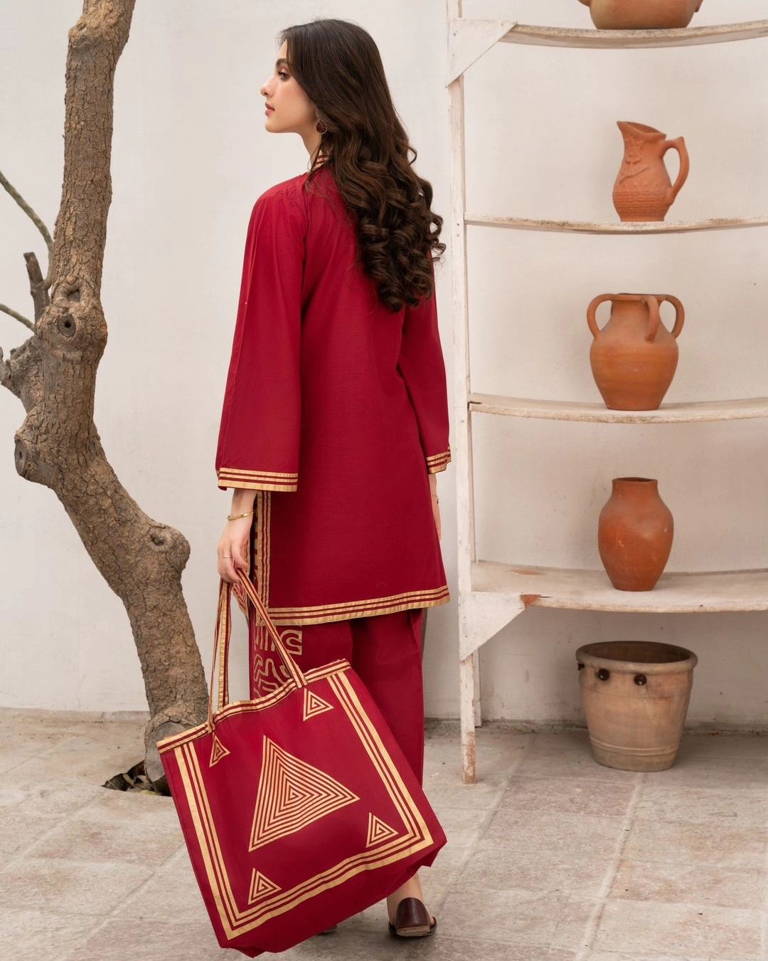 Free Hand Bag + Pyramid Design 2Pc Stitched
