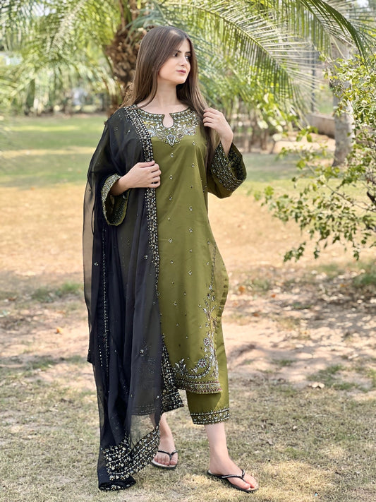 MAYAL Embroided 3PC – Pure Lawn Suit