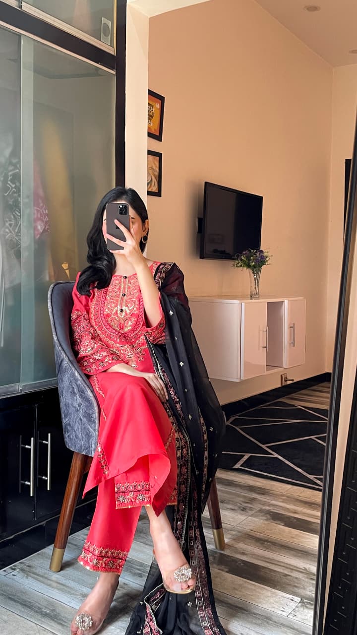 NOOR 3PC – Embroidered Dress