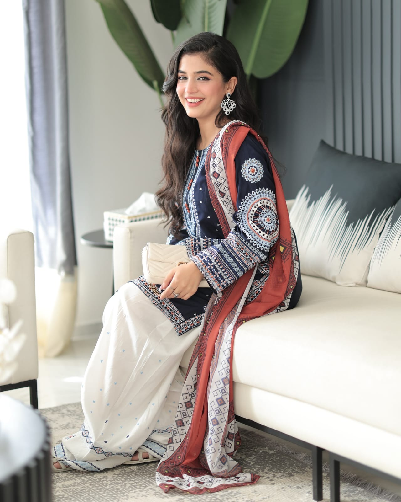 Dastaan Embroidery 3Pc — Premium Farshi Set