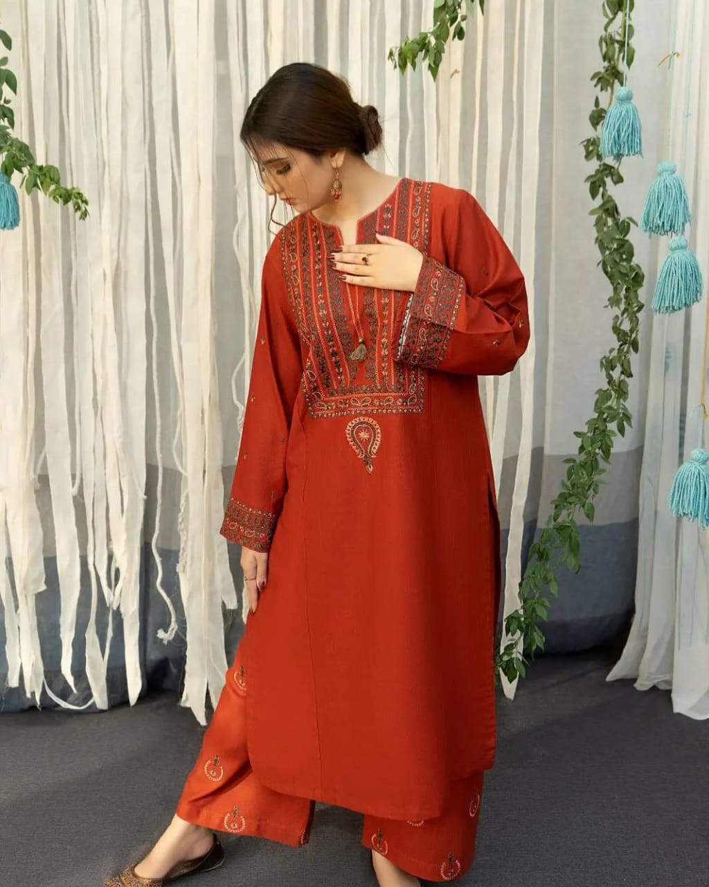 AYAT – Lilen Embroided 3PC (Stitched)