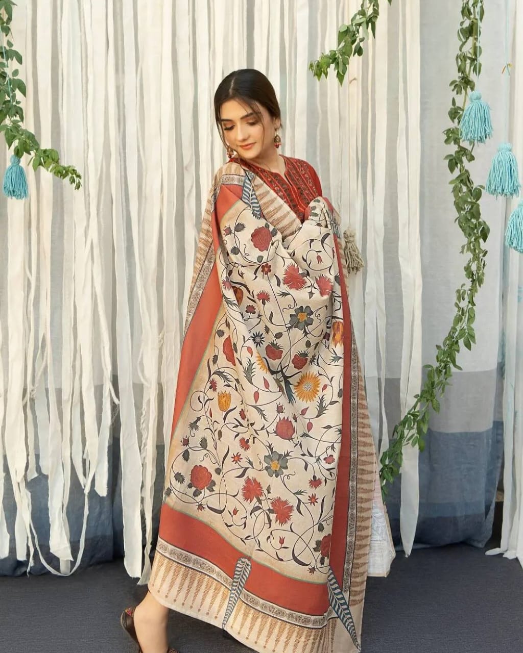 AYAT – Lilen Embroided 3PC (Stitched)