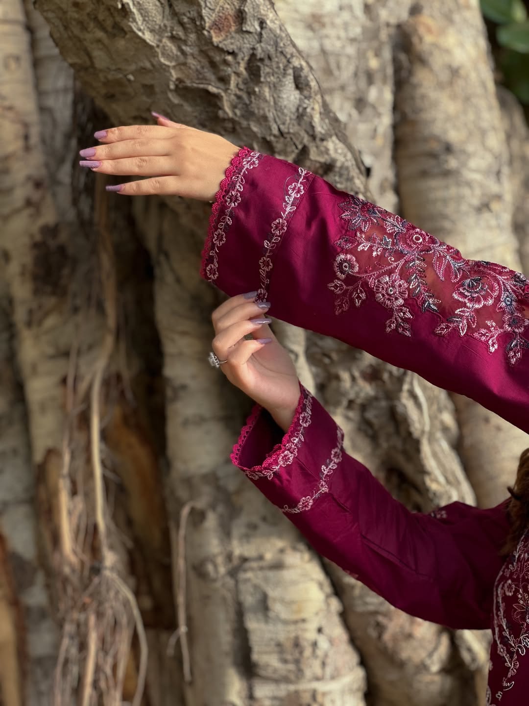 ZEENAT Emb (Stitched 2pc) - ElahiNoor