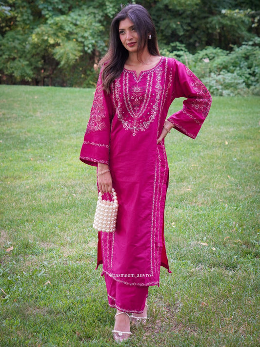 Zeenat Embroidery 2PC – Pure Cotton Lawn-ElahiNoor
